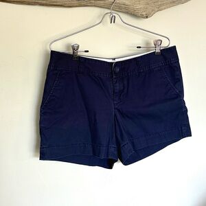 Lilly Pulitzer Women’s Callahan Shorts. Size 8 in Navy